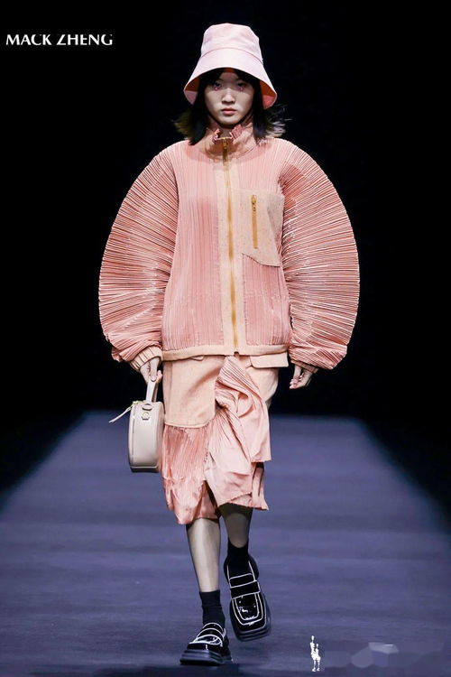 时尚不再是一种形式 中国国际时装周与民族文化交融的启示