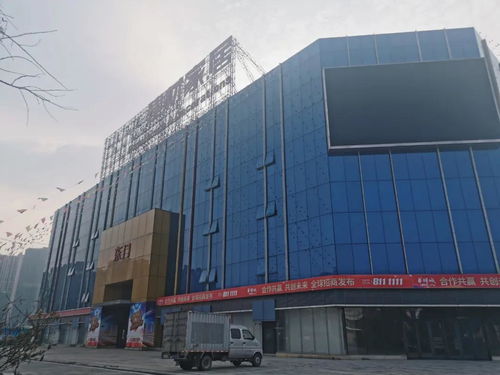 七年之痒，中国服装批发商贸新城如何破局重生？